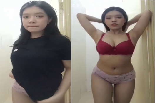 Nàng đẹp phô nội y dễ thương